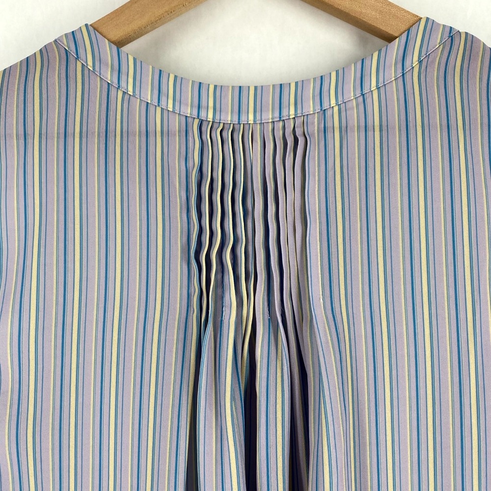 NYDJ Pintuck Blouse Womens Large Multicolor Stripes Split Neck‎ Concealed Button - Picture 8 of 11